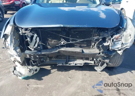 2009 Infiniti G37X from USA, damaged, VIN JNKCV61F39M352224